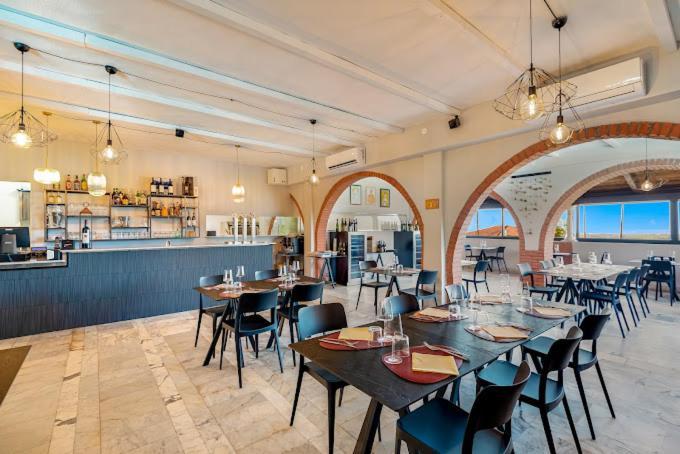 קסטלנואובו מגרה Ippotur Medieval Resort מראה חיצוני תמונה